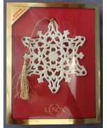 2002 Lenox Annual Snowflake Fine China Ornament in Original Box U.S. Made - £46.92 GBP