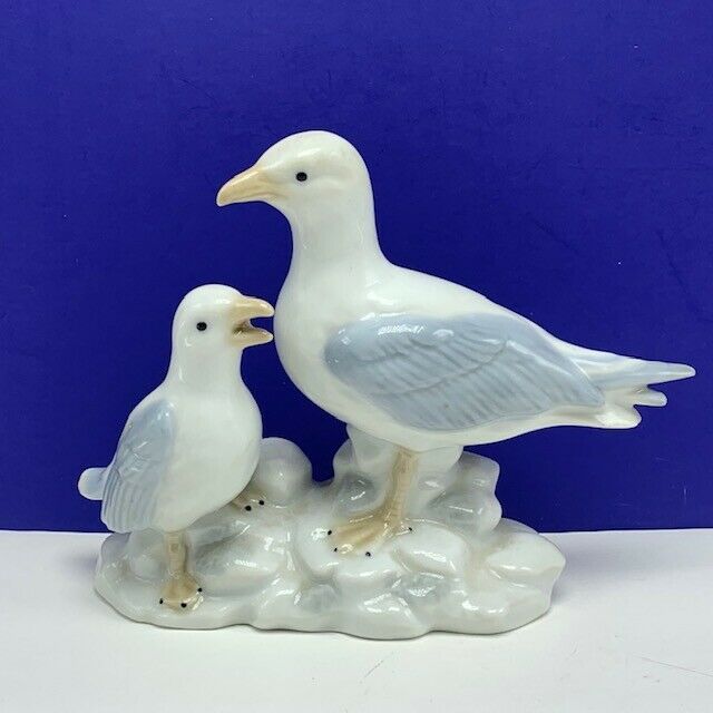 Otagiri pigeon dove figurine Japan porcelain sculpture bird statue mother baby - $27.67
