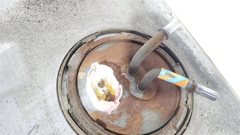 Back Fuel Tank With Sender OEM 1987 1988 1989 Ford F250  Item image 6