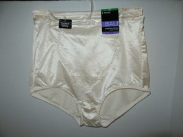 NWT ($32) 2 Pair BALI Moderate Control Smooth Shaping Brief-Size L - £15.80 GBP