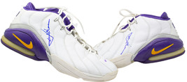 Rick Fox Signed Game Used 2001 Season Pair of Nike Sneakers Fox LOA - £774.61 GBP