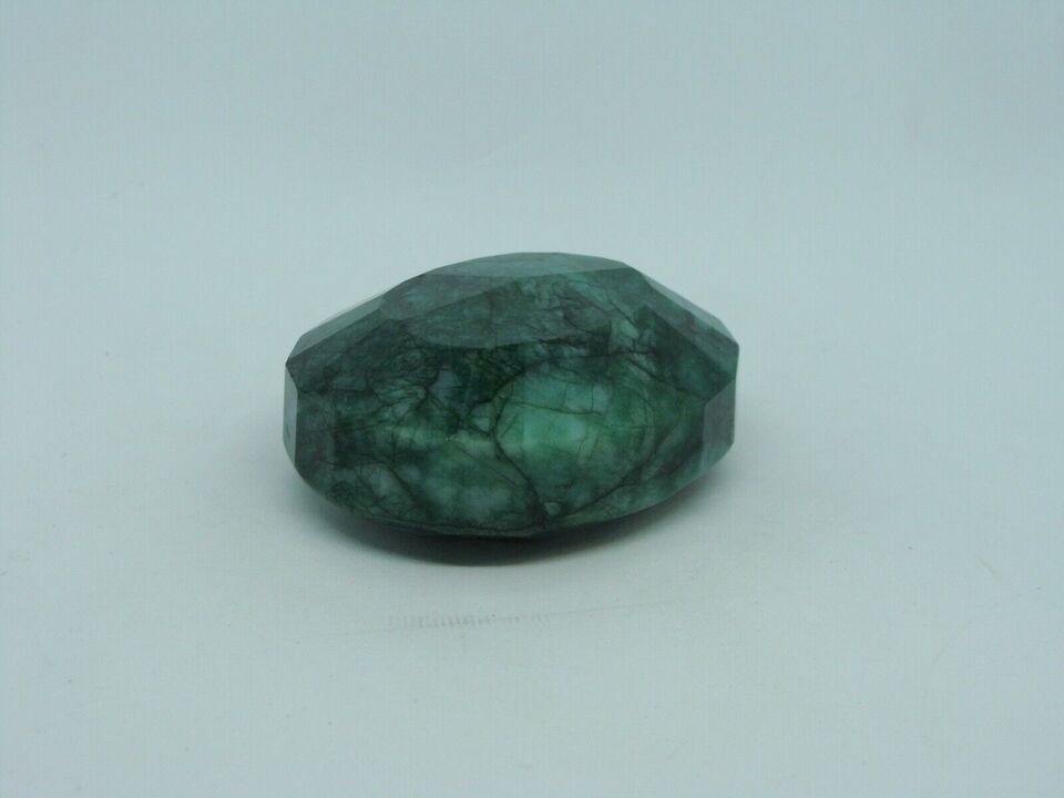 574 Carats Natural Emerald Color Enhanced Green Oval Faceted Cut Gemstone Stone Item image 3