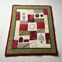Red Green Patchwork Floral Cottagecore Quilt Blanket 54&quot;X45&quot; Wreath chri... - $27.87 CAD