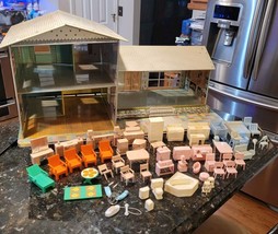Vintage 1960s Louis Marx Tin Litho Split Level Doll House Furniture PLEA... - $449.95