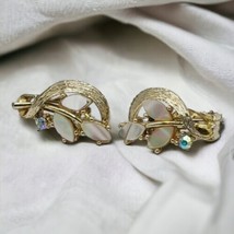 Vintage Mother of Pearl and crystal goldtone earrings - £23.56 GBP