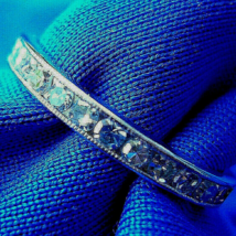 Earth mined Diamond Deco Wedding Band Vintage Eternity Anniversary Ring Size 5.5 - $3,420.30 CAD