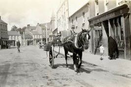 rp04093 - Horse &amp; Cart , Killarney , Ireland - print 6x4 - $3.00