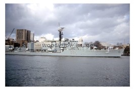 SQ0356 - Royal Navy Warship - HMS Caprice D01 - photograph 6x4 - £1.99 GBP
