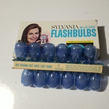 Unused box Of 12 Sylvania Blue Dot Flash Bulbs M2B  NOS - £6.19 GBP