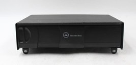 Audio Equipment Radio 203 Type C280 2001-2006 Mercedes C-CLASS Oem #8665 - £91.46 GBP