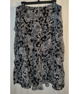 EXCELLENT WOMENS CHAPS BLACK W/ WHITE PAISLEY PRINT LINED FULL SKIRT   S... - $37.87 CAD