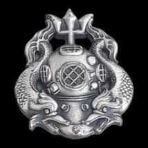 US Army Master Diver Helmet Miniature Pewter Emblem Logo Hat Pin Badge 3... - $5.86