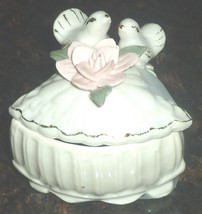 Gorgeous Porcelain Jewelry Ring Trinket Box Sculptured Doves &amp; Flowers - £4.79 GBP