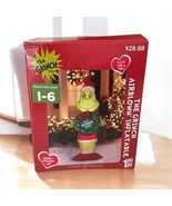Gemmy 5.5&#39; THE GRINCH HOLDING CHRISTMAS WREATH Airblown Inflatable 2021 - $38.53 CAD