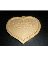 Brown Bag Cookie Art 1986 Heart Shape Tulip &amp; Hearts Cookie Pottery Mold - £16.15 GBP