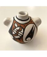 Miniature Isleta Pueblo Pottery Vase ~ Turtle ~ 2&quot; - £23.28 GBP