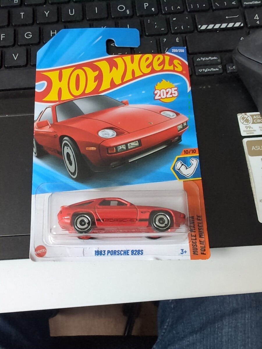 Full-size item image