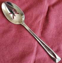 Oneida GLOSSY Lincoln Stainless Flatware Pierced Serving Spoon Triangle ... - $10.88