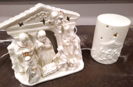 Vtg Nativity Scenes Ceramic Light Ups Electric Holiday Decor Lot of 2 - $26.09