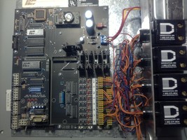 ILC &quot;QUANTA ELITE-8 SHOES&quot; LIGHT CONTROL SYS. W/ENCLOSURE &amp; 24VAC CT TRA... - $8,962.74 MXN