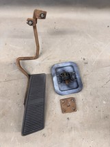 1970 1971 1972 Oldsmobile Cutlass 442 Gas Pedal Throttle Bracket Vista C... - $84.72