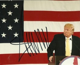 ** Donald Trump Signed Photo 8X10 Rp Autographed Gop Republican Party President - £15.97 GBP