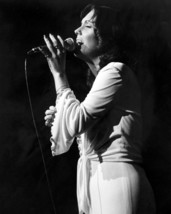 The Carpenters Karen Carpenter In Profile Singing In Concert 1974 16x20 Canvas - $69.99
