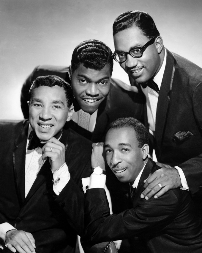 Smokey Robinson & The Miracles In Tuxedo Cool 1960'S 16x20 Canvas Giclee - $69.99