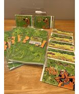 Scooby-Doo 16 Birthday Party Invitations 3 Paper Table  Covers 32 Treat ... - €33,99 EUR