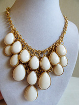 Fashion gold tone & off white cascade teardrops charming necklace tag C 21.5" - $24.75