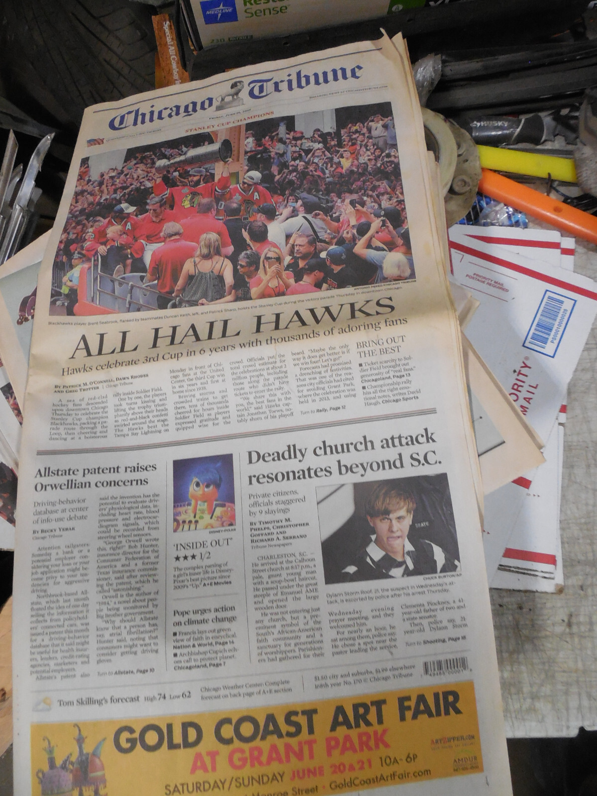 CHICAGO BLACKHAWKS STANLEY CUP COMMEMORATIVE JUNE 19 2015 TRIBUNE - $48.51