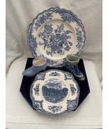 Bristol Dinner Plate, Old Britain Castles Salad Plate, and Porcelain Boots - £46.33 GBP