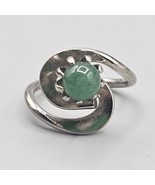 Modernist Jade Ring Silver Tone Swirl Center Cabochon Size 6.5 Silver Tone - $650.67 MXN