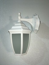 2-pack! Project Source Integrated Outdoor Wall Lights/Lanterns ~ White - £30.91 GBP