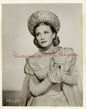 Dorothy SARNOFF Opera VAGABOND King REED PHOTO H320 - $19.99