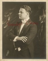 UNKNOWN Performer TUX Musician ORG Celebrity PHOTO H380 - $9.99