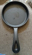 Galerie brand Skillet Cast Iron Cookie Pan 5&quot; Inch New - £7.14 GBP