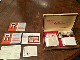 Vintage Remington Lektronic Shaver BOS in Case 1962 with doc&#39;s - $16.83