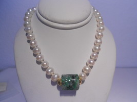 carved jade barrel / pearl necklace / 14kt gold clasp - £440.43 GBP