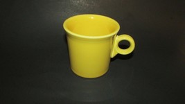 Fiesta ware Homer Laughlin  HLC Yellow coffee cup mug Tom &amp; Jerry 8 oz - £8.69 GBP