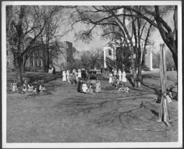 Wheaton College, Norton MA, May 5, 1945 Alumni Pageant Event Photo #5 - £15.76 GBP