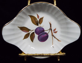 Royal Worcester Porcelain Fluted Egg Dish Individual Augratin in Evesham Gold - £23.69 GBP