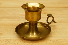 Vintage Metalware Solid Cast Brass Round Taper Candleholder Chamberstick... - €16,15 EUR Vintage Metalware Solid Cast Brass Round Taper Candleholder Chamberstick... - €16,15 EUR