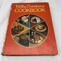 Vintage Betty Crocker’s Cookbook 23 Print 1974 Pie Cover Recipes Pictures Info - £31.41 GBP