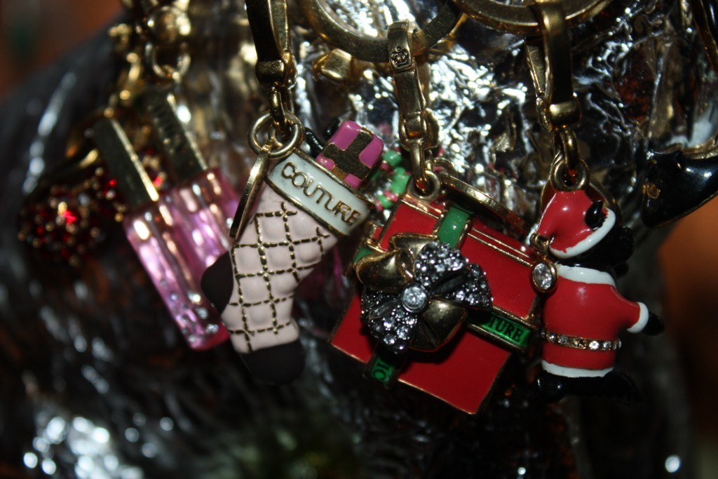 Juicy Couture Charm Bracelet Limited Edition EIGHT Charms on Moschino Bracelet - $385.00