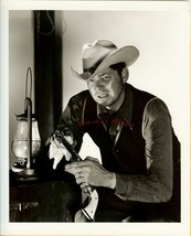UNKNOWN Cowboy CLEANING GUN Org PHOTO F856 - £7.81 GBP