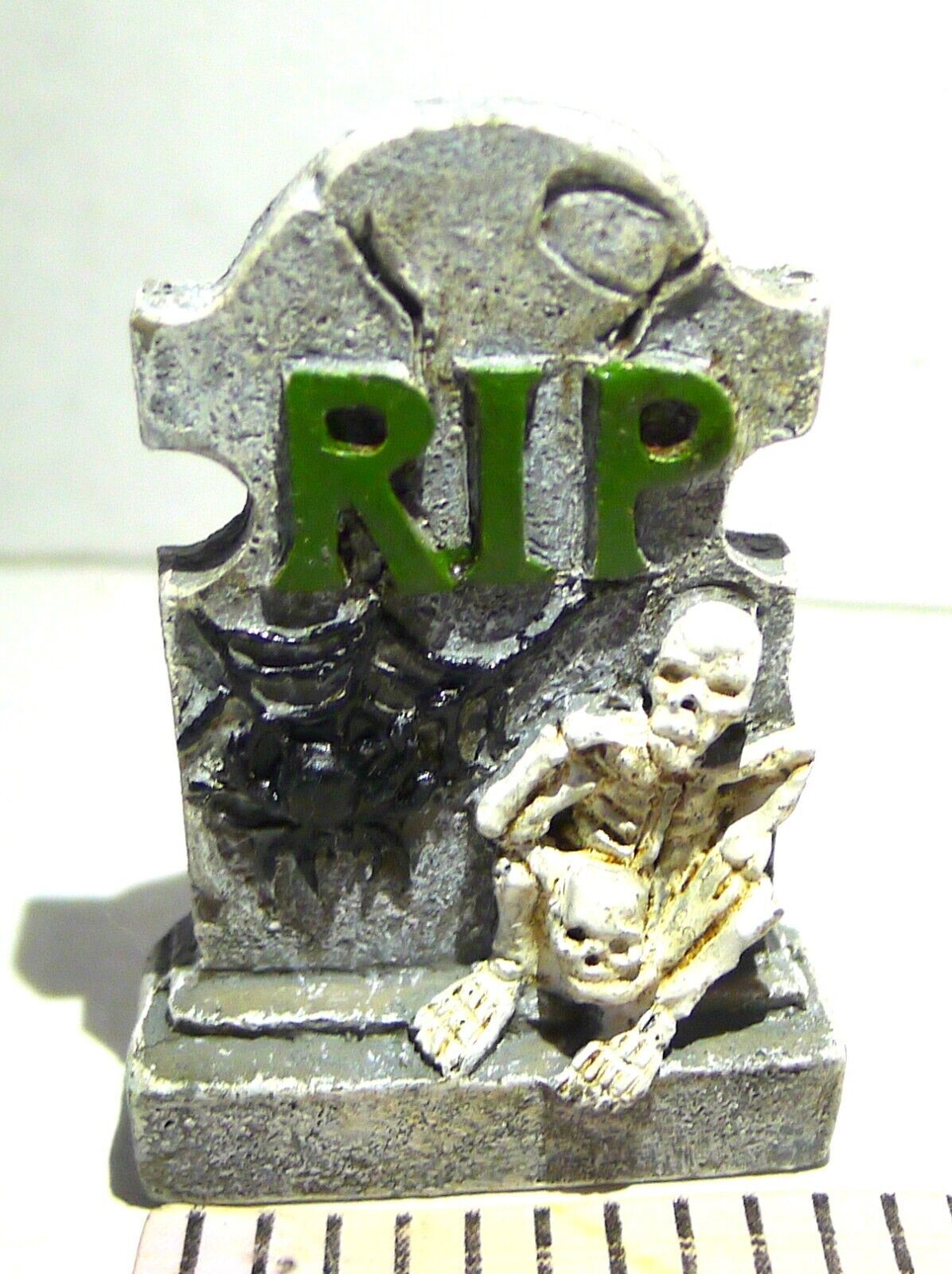 Lemax Tombstone Halloween RIP Skeleton Spider Spooky Town Graveyard Home Decor - $14.80