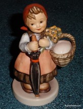 GOEBEL HUMMEL FIGURINE &quot;ON HOLIDAY&quot; TMK6 #350 - COLLECTIBLE CHRISTMAS GIFT! - £68.36 GBP