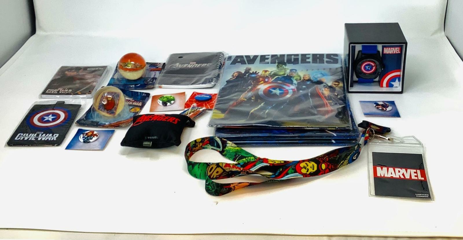 Spider-man Marvel Avengers 15-Piece Fun Pack~Including Marvel Watch - $31.08