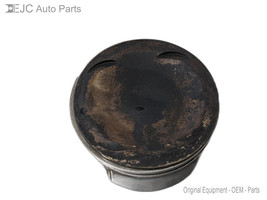 Piston Standard Size For 04-06 Nissan Titan  5.6 - $726.55 MXN